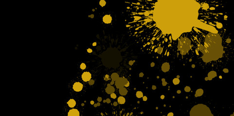 Abstract light, golden bokeh pattern in heart shape. St Valentines Day or Holiday concept, background image. Gold bokeh on black background. 