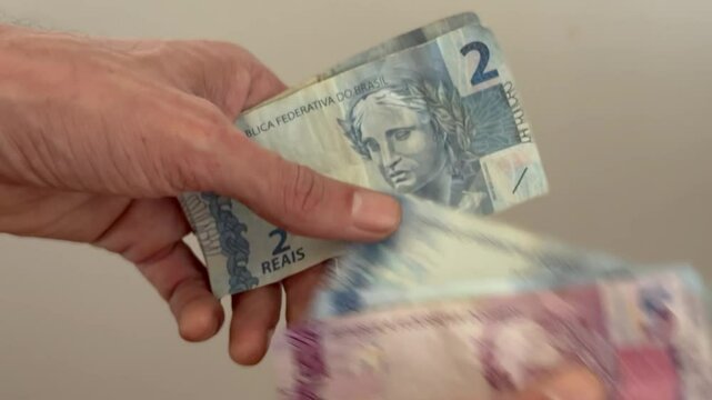 Contando dinheiro (Counting Money)