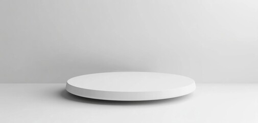 Plakat A minimalist, round, white platform sits on a white surface against a plain white wall, offering a clean, simple display space for product placement or design presentations. : Generative AI