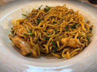 Stir-Fried Noodles with Chicken