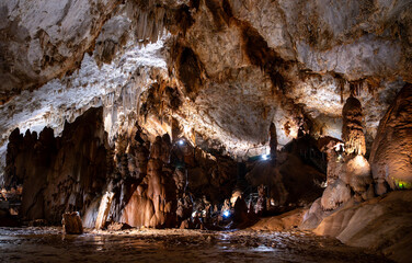 Stunning Pozalagua caves in Spain