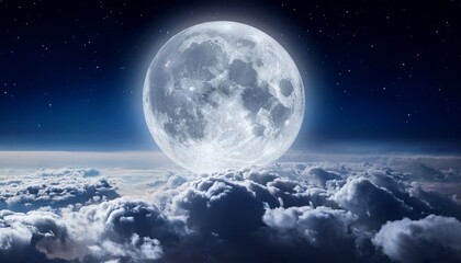 Naklejka premium full moon over clouds at night