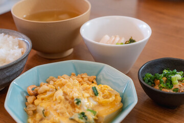 豆腐と納豆のヘルシー和朝食セット