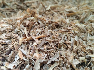 Coarse sawdust from wood chips.
