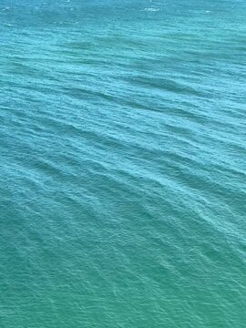 Freeman Lookout, Port Elliot, Victor Harbor &ndash; Stunning 4K Aerial Drone Footage Featuring Coastal Town, Green Bay, Horseshoe Bay, Boomer Beach, Strong Ocean Waves on Rocky Coast of Australia