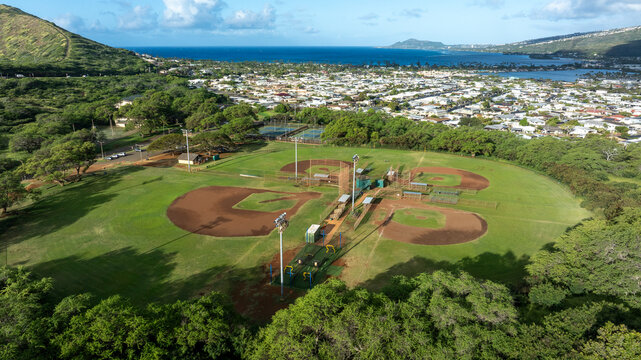4 baseball diamonds in the Hawaii Kai neighborhood