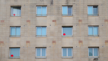 french red round sticker allows firefighters to quickly locate windows or entrances specifically designated as access points