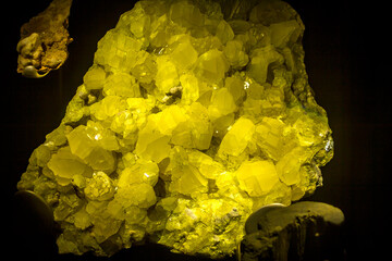 Large piece of sulphur crystals