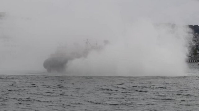 LCAC ホバークラフト