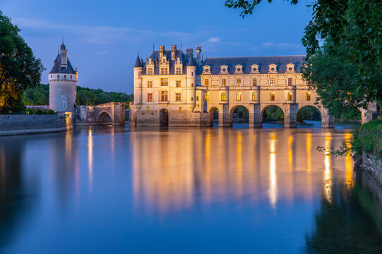 Le Ch&acirc;teau de Chenonceau de nuit en r&eacute;gion Centre-Val de Loire