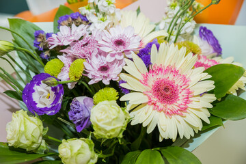Bouquet made of Alstroemeria, eustoma flowers, Chrysanthemum and Lisianthus flowers. Congratulations to mom, birthday,anniversary.Many flowers of Valentine's Day