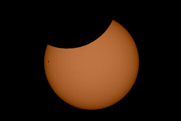 Eclipse parcial de sol 2025