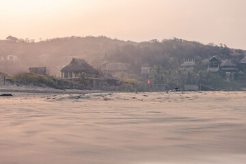 amanecer Playa Mermejita, Mazunte, Oaxaca.
