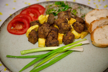 Liver and french fries