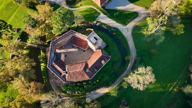 360 view of the Castle in Mont Francia