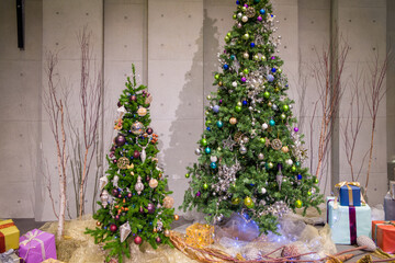 クリスマスツリー飾りつけサンプル、楽しいクリスマスのイメージ