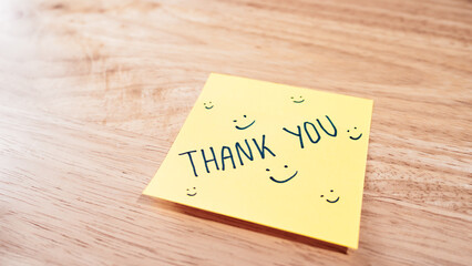 Gratitude message sticky note home office visual content indoor close-up positive vibes