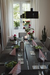 Gedeckter Tisch