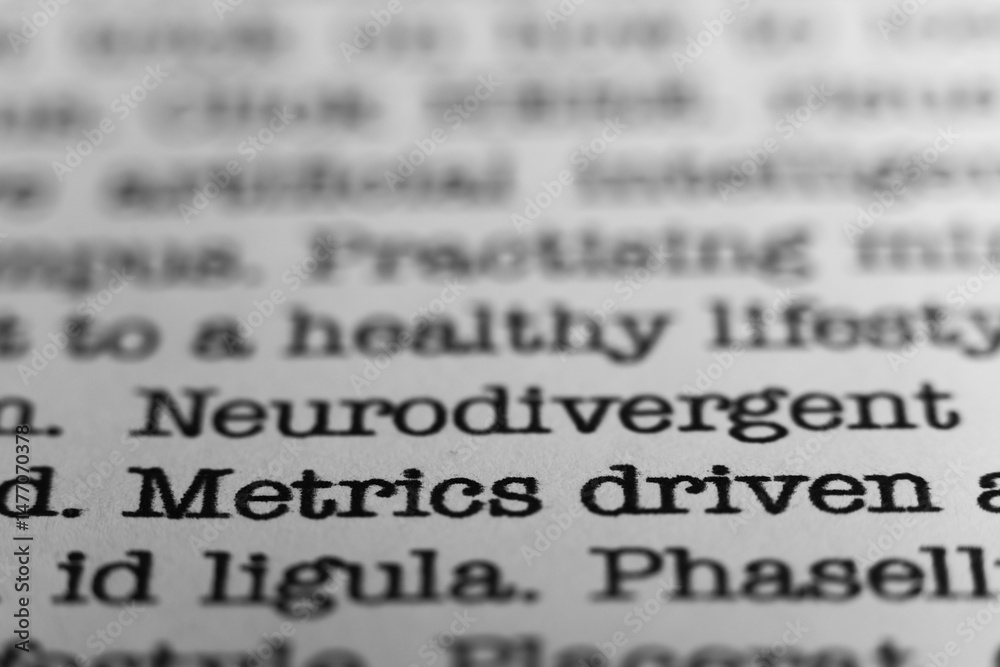 Fototapete metrics driven. text printed on a page. a piece of paper with a phrase written in retro typewriter f