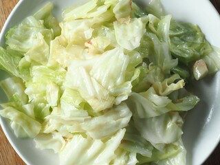 stir fried cabbage with garlic