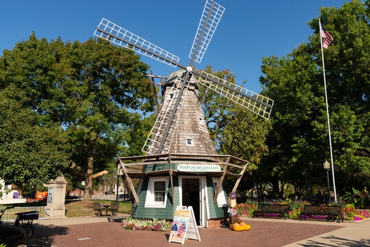 Central Park in Pella