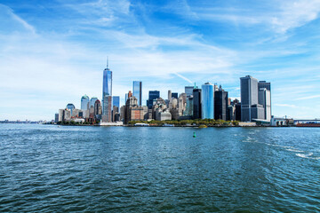 Fototapeta premium View of Manhattan from the water, New York.