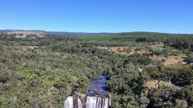 cascata magnifica natureza 