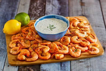 peel and eat shrimp with a lemon/lime dipping sauce
