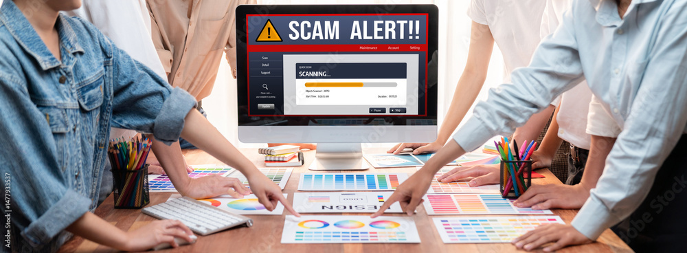 Aufkleber cyber security software show alert of cyber attack for protection brisk. danger from virus, phishing