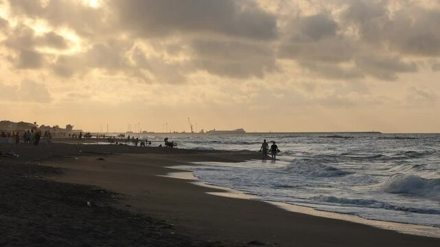 A wonderful view of the evening sunset in Karasu district, which is on the Black Sea coast of Sakarya province in T&uuml;rkiye