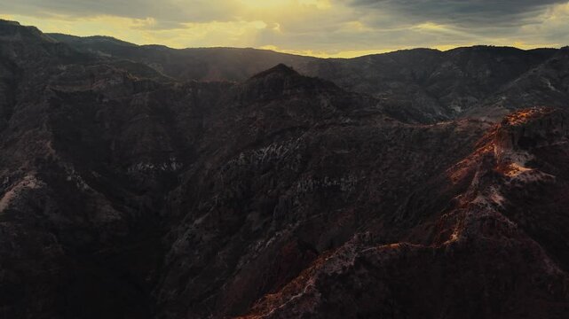 Barrancas del cobre, Chihuahua, turismo y viajes en M&eacute;xico. Copper canyon in Mexico chepe train