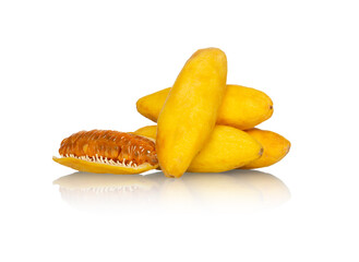 Vivid taxo fruit group: four elongated yellow fruits with one cut open, revealing a brownish orange interior with white seeds arranged in a row. Ideal for menus, juices and recipes