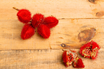 Red annatto seeds powder - Bixa orellana