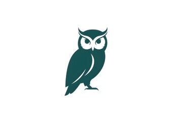 Minimalist Dark Green Owl – Symbol of Wisdom and Knowledge