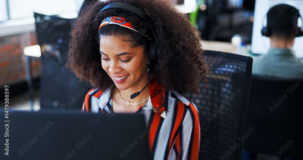 Poster Happy, woman and headset with computer at call centre for customer support, information and script. Female advisor, telecom and pc for online assistance, review survey and report for service request