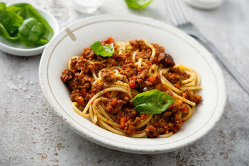 Spaghetti Bolognese with fresh basil
