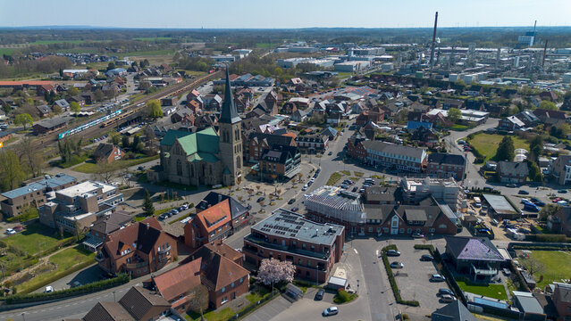 Salzbergen Luftaufnahmen Gewerbegebiet Dorf Stadt