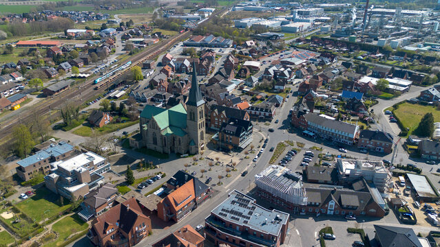 Salzbergen Luftaufnahmen Gewerbegebiet Dorf Stadt