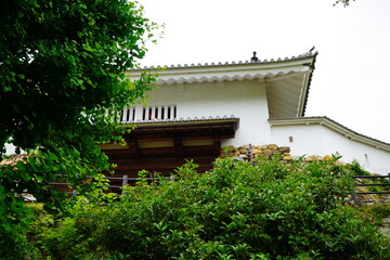 雨の日の城門。静岡県浜松市に建てられているお城。