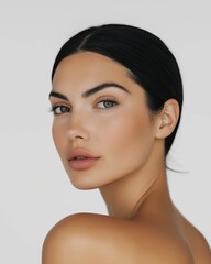 Obraz premium Radiant beauty exudes confidence and grace in a minimalist portrait capturing natural elegance