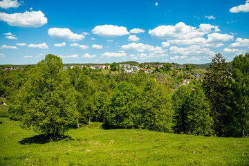 Frühsommerliche Wanderung in der wunderschönen Fränkischen Schweiz von Pottenstein nach...