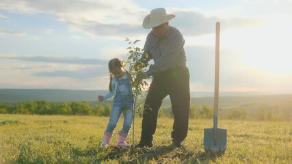 Teaching the Next Generation Tree Planting in the Countryside