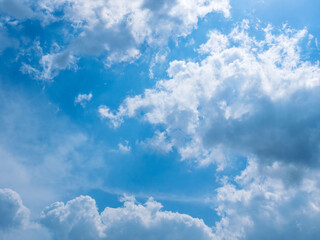 5月の午後　印象的な青空と雲54