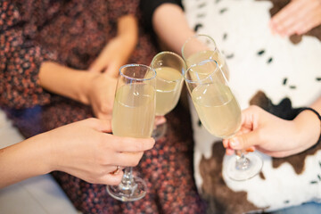 女子会・乾杯