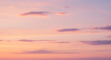Obraz premium Pastel Sky with Soft Clouds at Sunset Delicate Pink and Lavender Hues