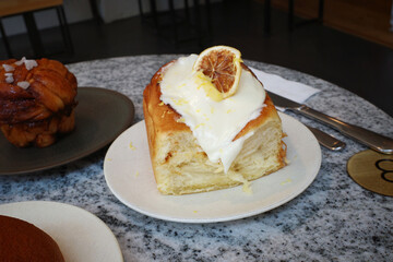 bread lemon bakery cafe plate food
