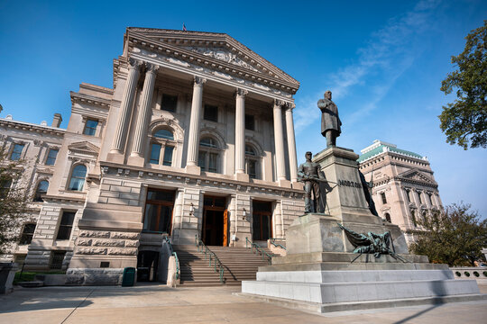 Indianapolis Indiana State Capitol building exterior view USA
