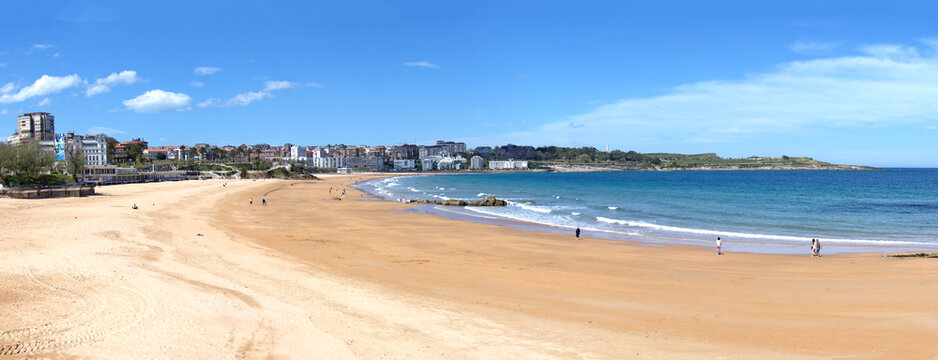 .Santander beach wide panoramic picture in Spain. 