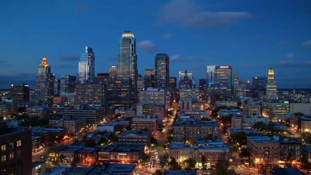 Timelapse of Modern Cityscape from Dusk to Night &ndash; Vibrant Urban Lights and Skyline Illumination Over Time


