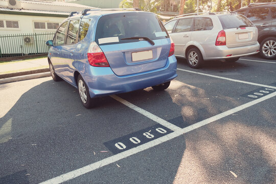 Bad parking of car